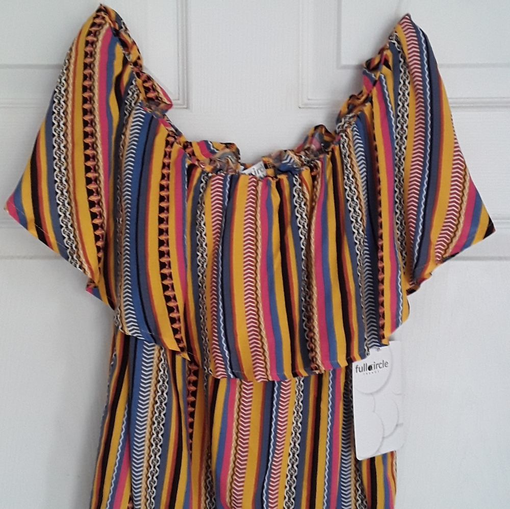 Off shoulder crop top